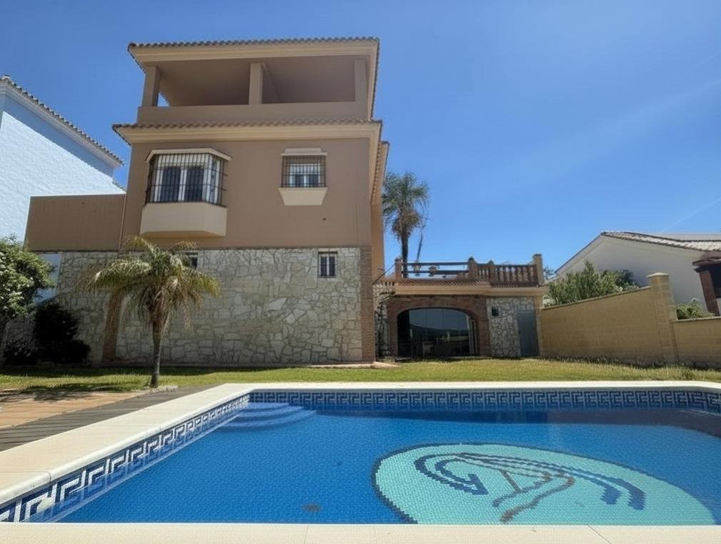 Villa in Algeciras, Andalusia, Spain 1 - 17981997