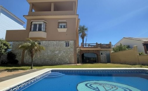 Villa in Algeciras, Andalusia, Spain 1
