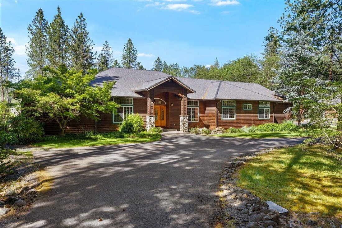 House in Grants Pass, Oregon, United States 2 - 17981596