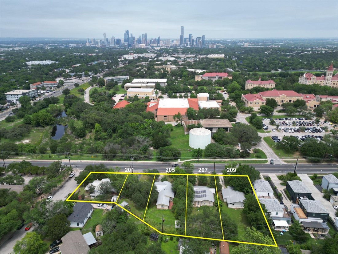 House in Austin, Texas, United States 1 - 17982385