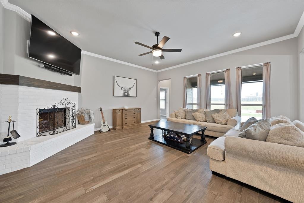 House in Azle, Texas, United States 3 - 17982145