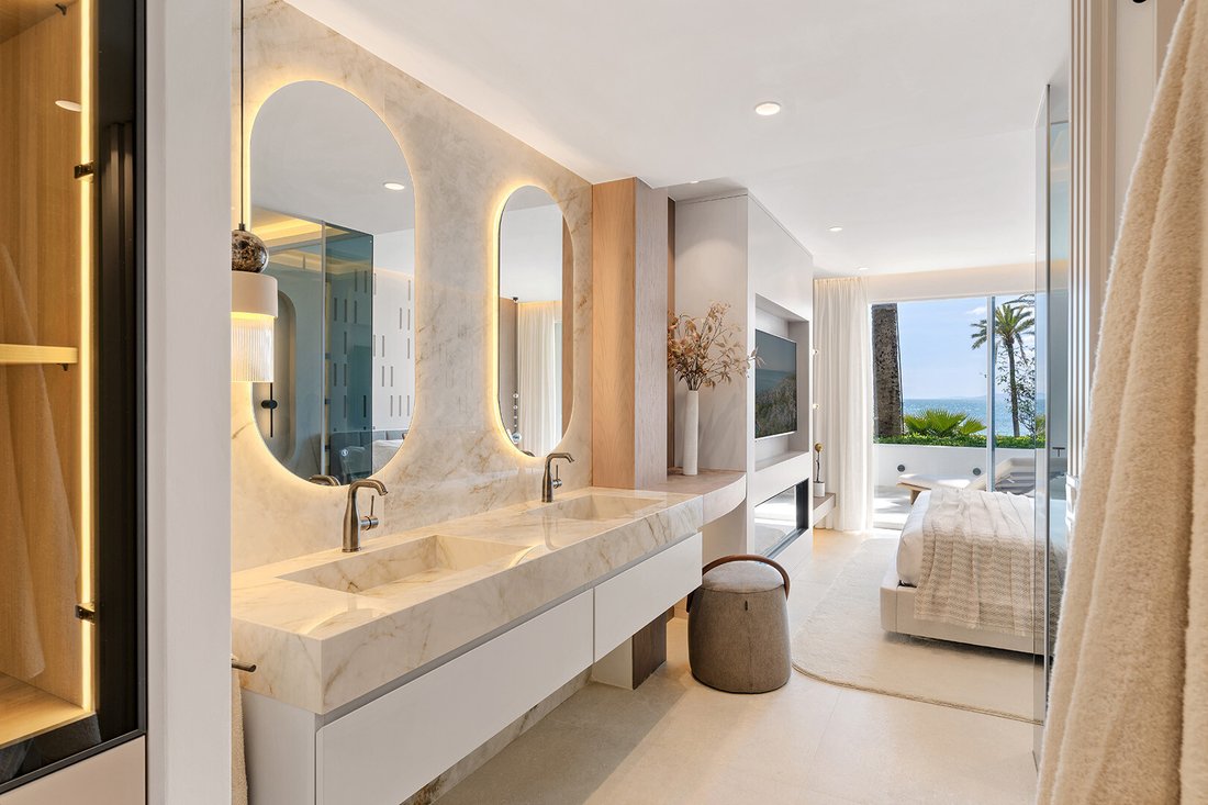 Apartment in Estepona, Andalusia, Spain 5 - 17981754