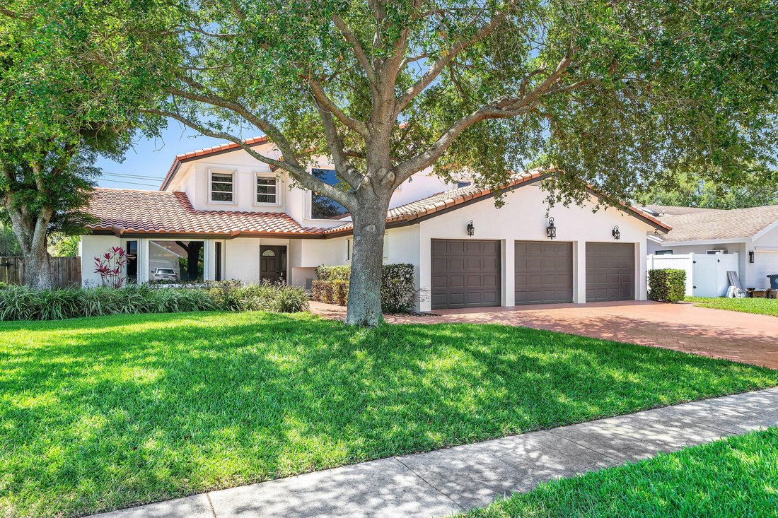 House in Boca Raton, Florida, United States 2 - 17982025