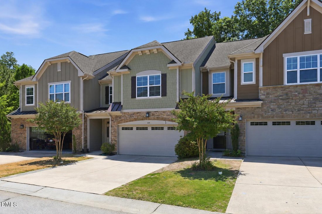 Townhouse in Cary, North Carolina, United States 2 - 17975418