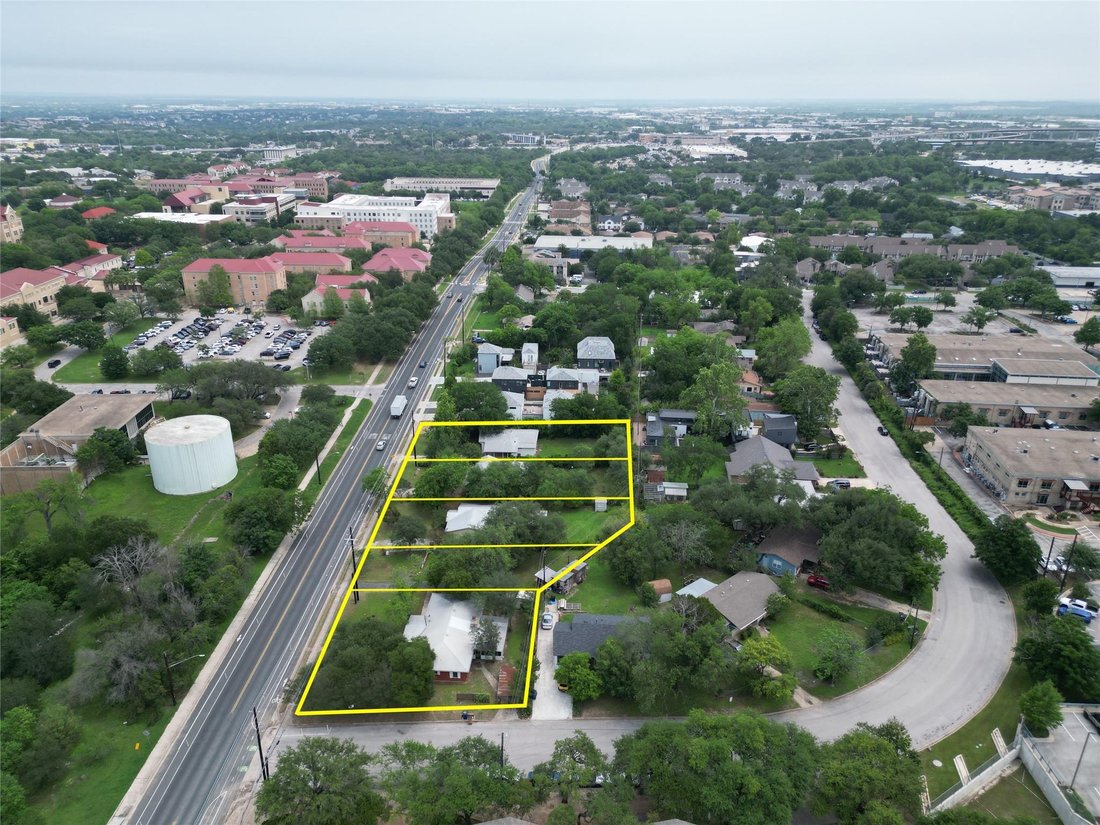 House in Austin, Texas, United States 3 - 17982385