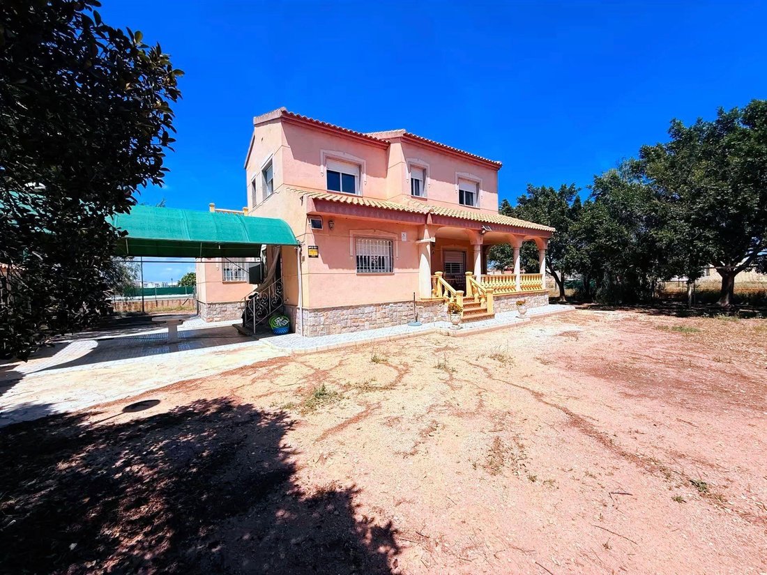 Villa in Los Alcazares, Región de Murcia, Spain 2 - 17982063