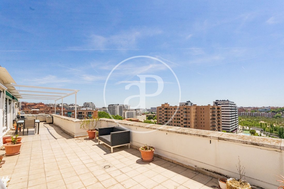 Penthouse in Arganzuela, Madrid, Spain 3 - 17982608