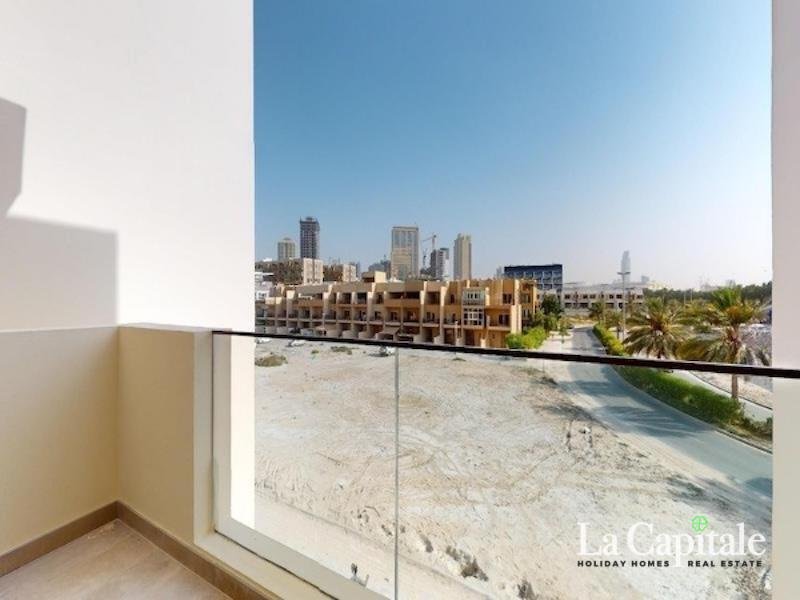 Townhouse in JVC / Jumeirah Village Circle, Dubai, United Arab Emirates 1 - 17981840