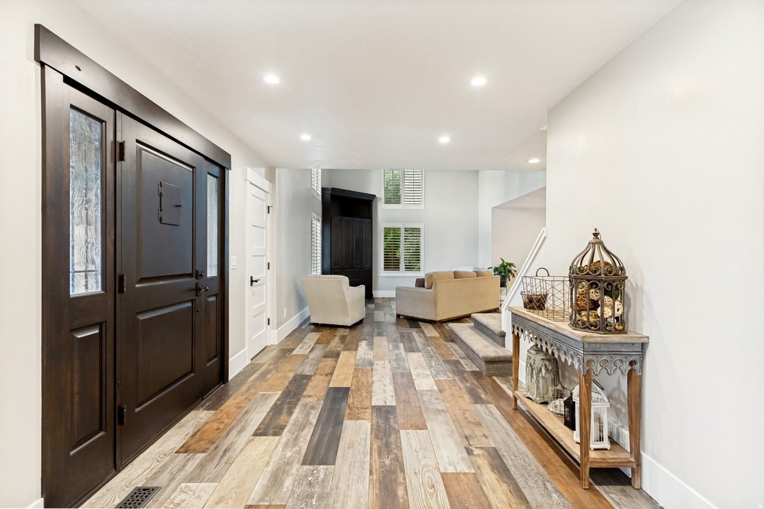 House in Sandy, Utah, United States 4 - 17981669