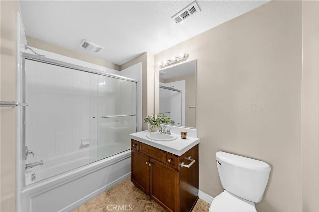 Condo in Irvine, California, United States 4 - 17982228