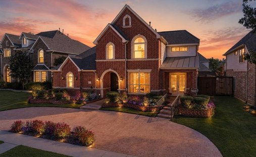House in Plano, Texas, United States 1