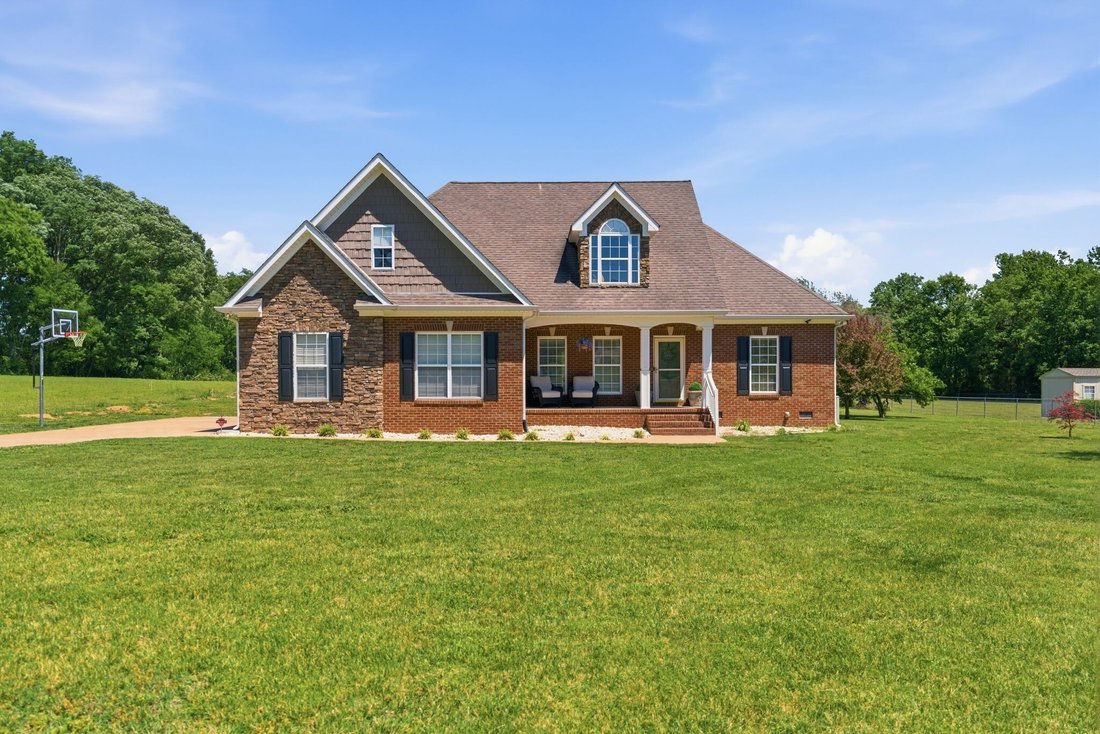 House in Columbia, Tennessee, United States 1 - 17981933