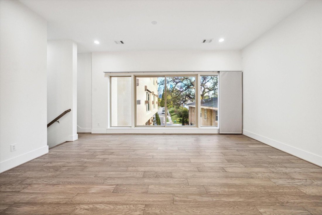 House in Houston, Texas, United States 4 - 17982424