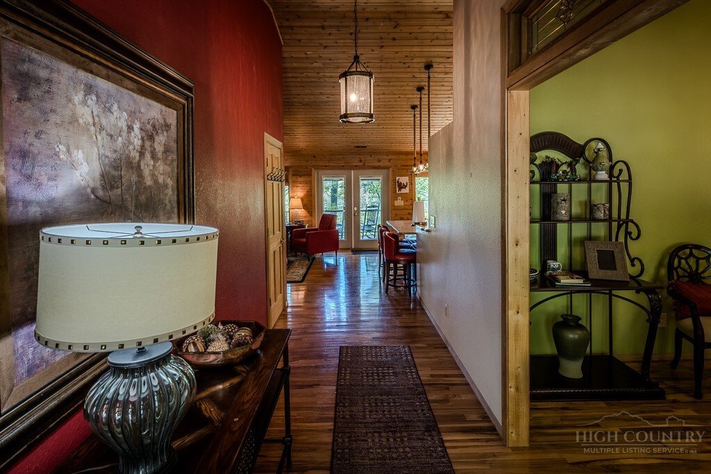 House in Newland, North Carolina, United States 5 - 17981536