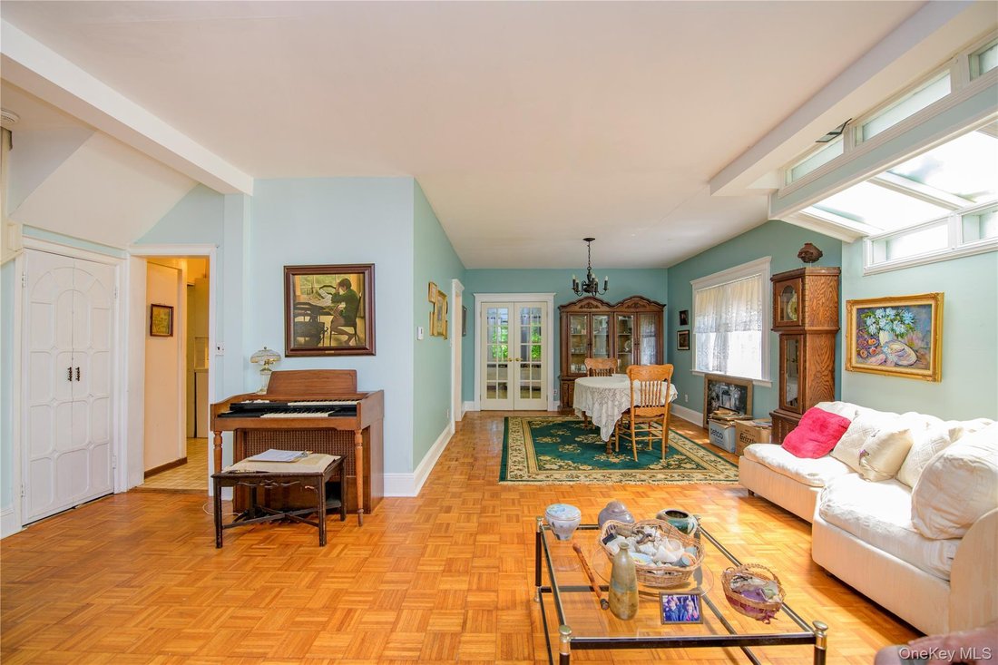 House in New York, New York, United States 3 - 17981815