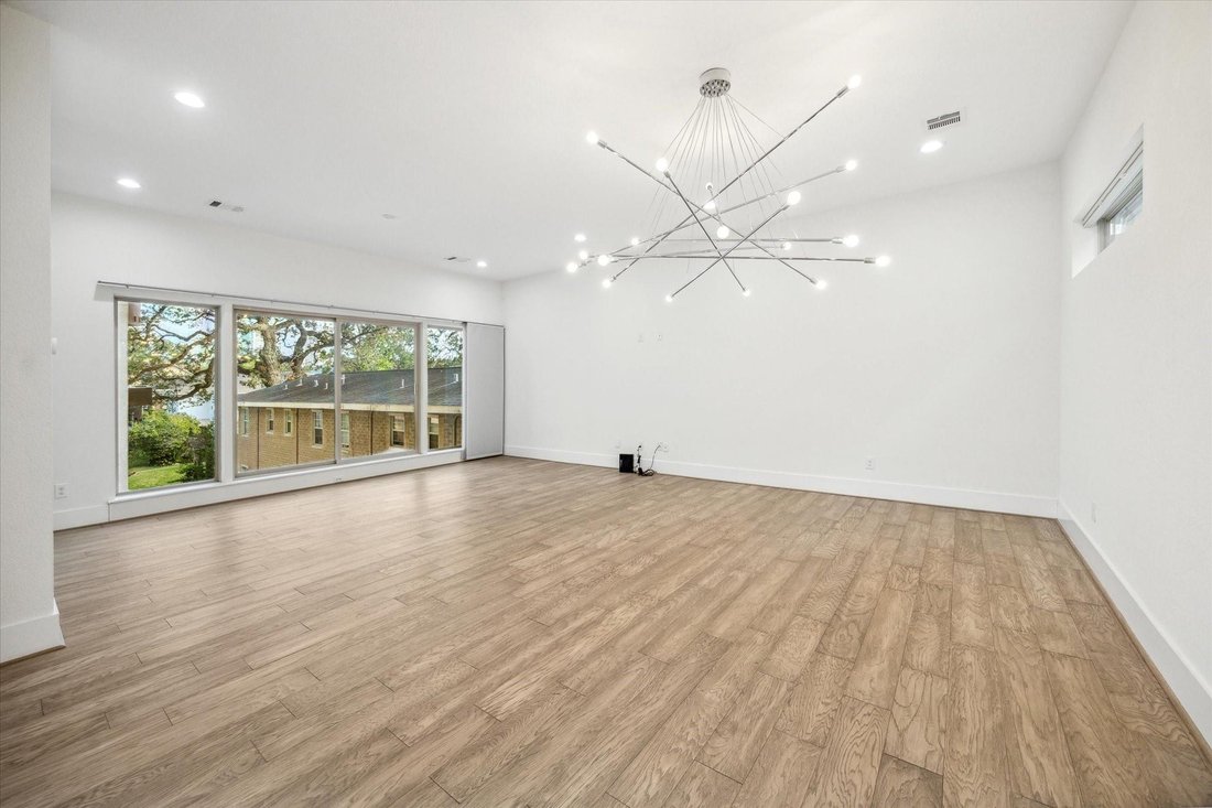 House in Houston, Texas, United States 5 - 17982424