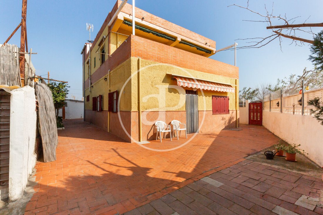 Villa in Sagunt / Sagunto, Valencian Community, Spain 1 - 17982665