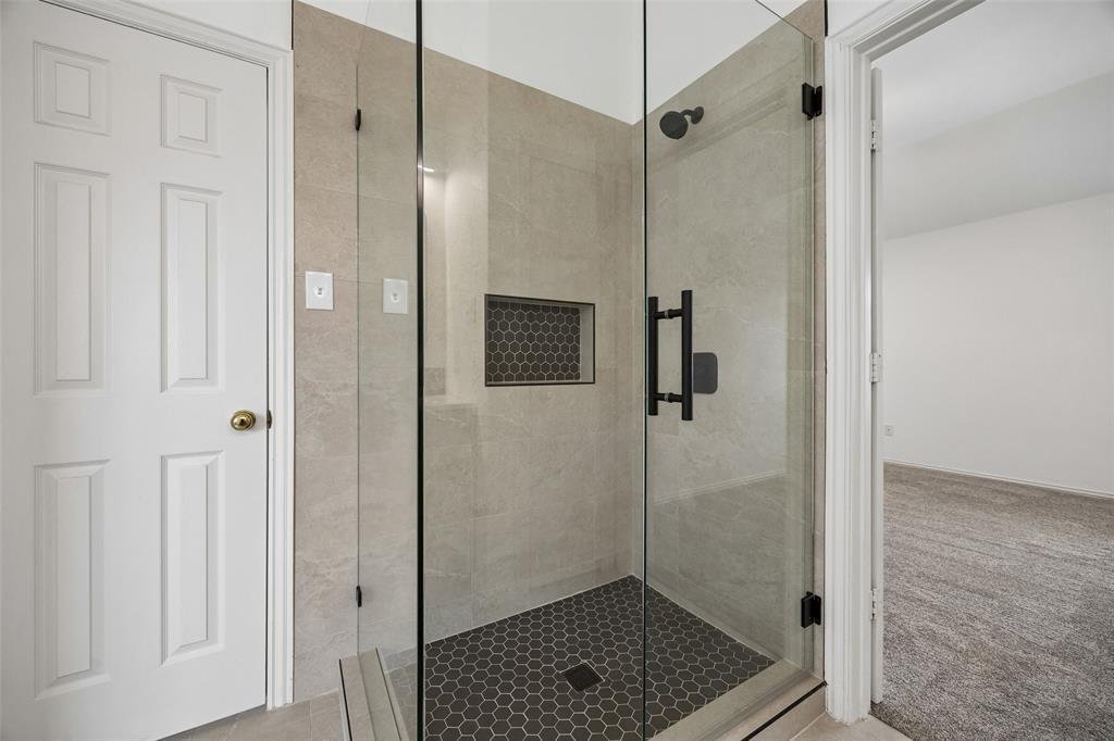 House in Plano, Texas, United States 5 - 17982126