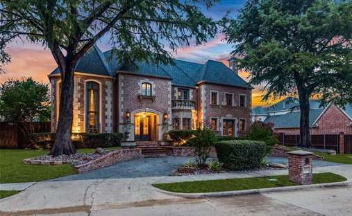 House in Plano, Texas, United States 1