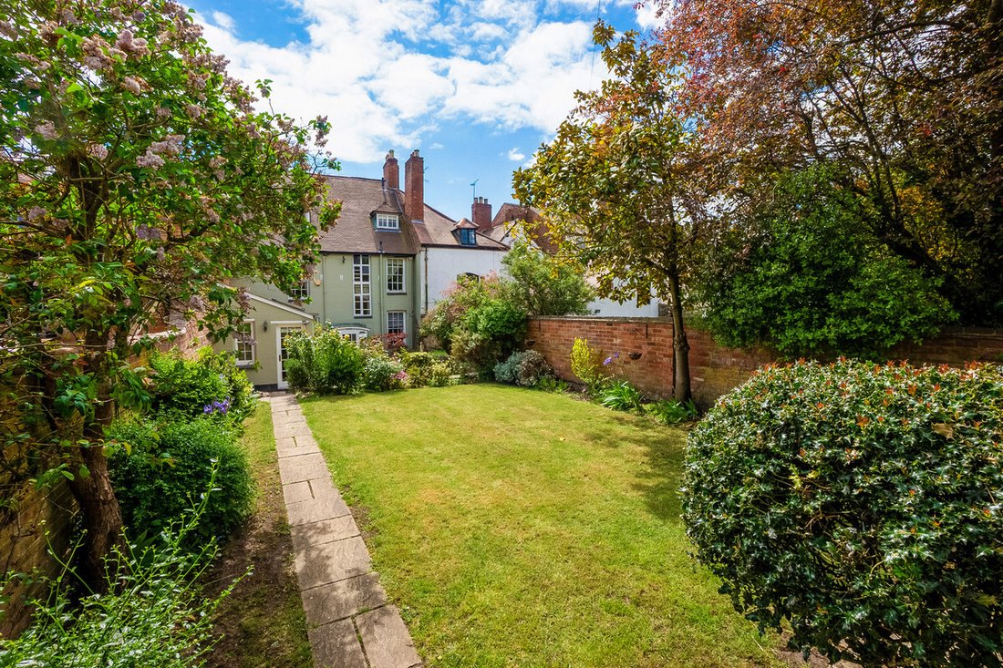 Townhouse in Bridge End, Warwick, England 2 - 17982224