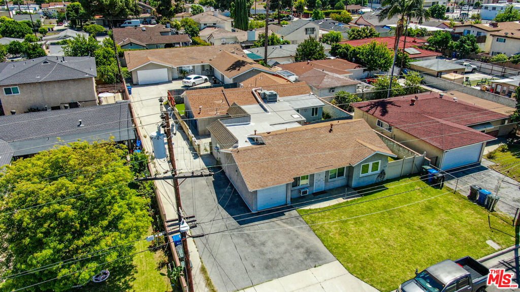 Temple City, California, United States 1 - 17982276