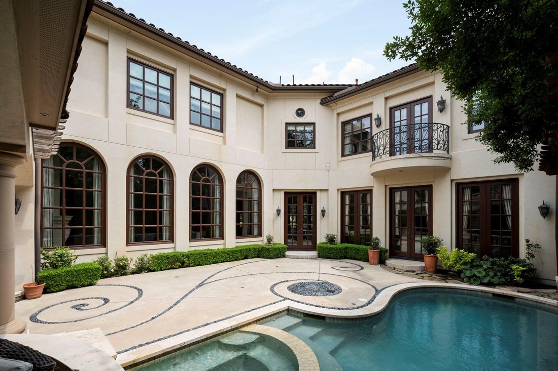 House in Houston, Texas, United States 4 - 17982478
