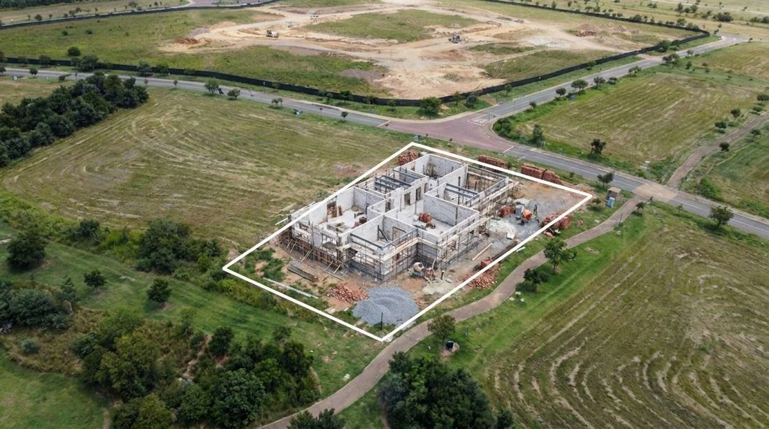 Land in Halfway House Estate, Gauteng, South Africa 4 - 17904745