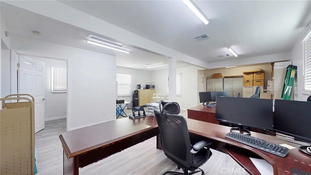 Apartment in Los Angeles, California, United States 3 - 17982157