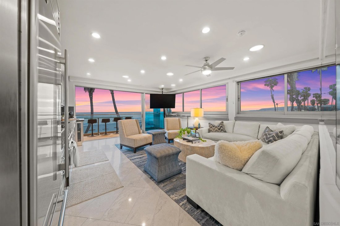 Condo in San Diego, California, United States 2 - 17982165