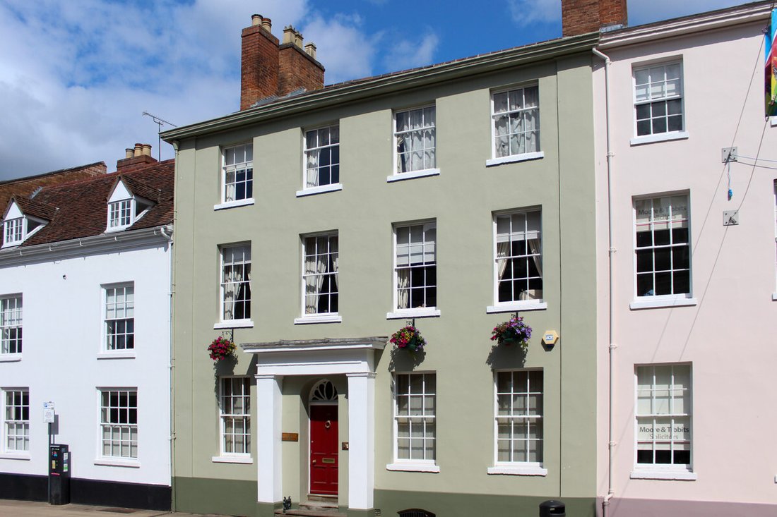 Townhouse in Bridge End, Warwick, England 1 - 17982224