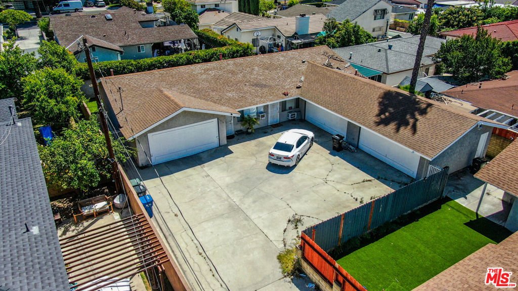 Temple City, California, United States 5 - 17982276
