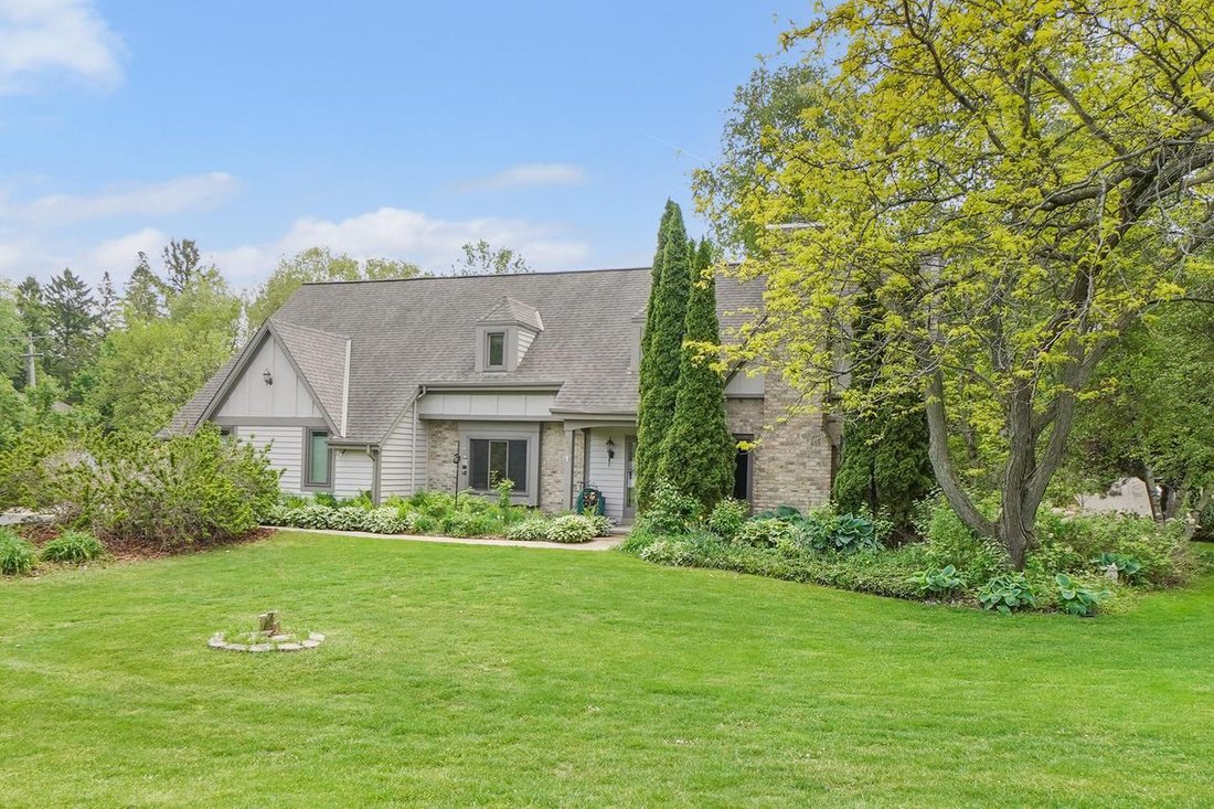 House in Delafield, Wisconsin, United States 2 - 17981585
