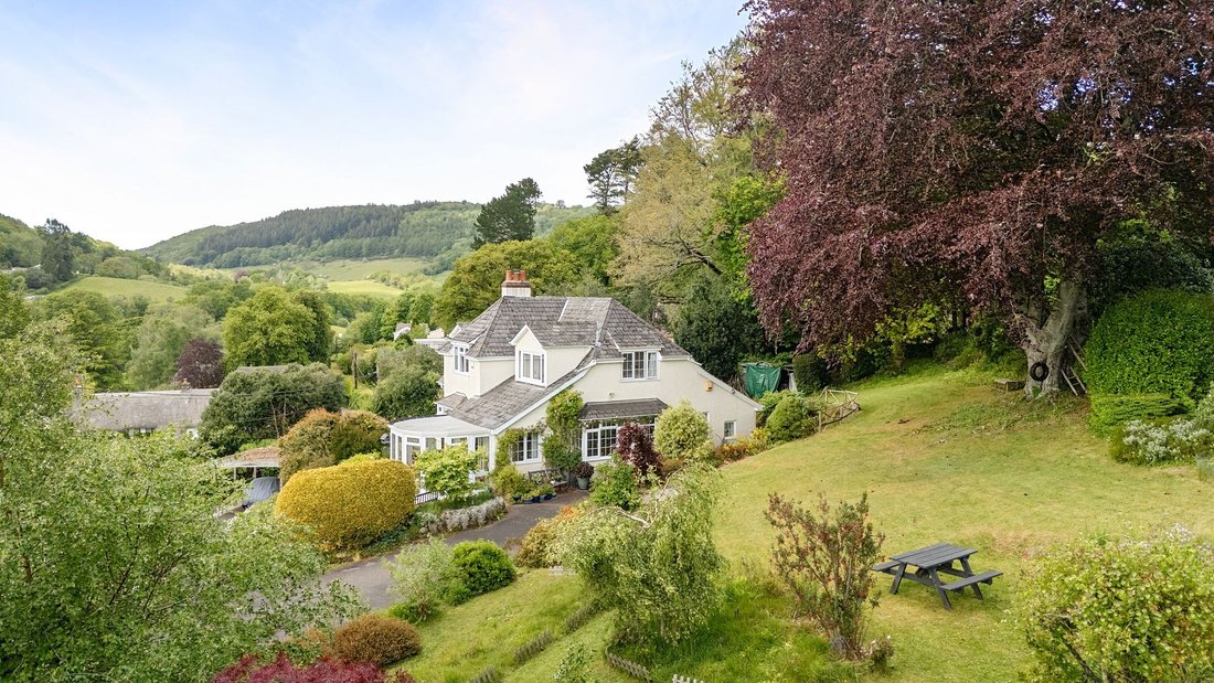 House in Lustleigh, England 1 - 17982266