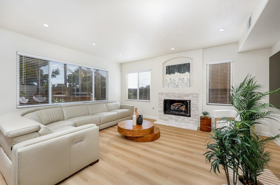 House in Carlsbad, California, United States 3 - 17982781