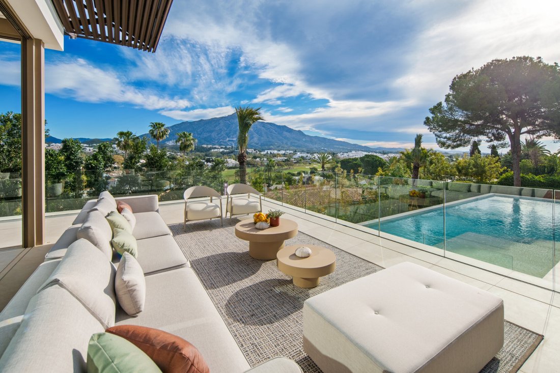 Villa in Nueva Andalucia, Marbella, Spain 3 - 17982618