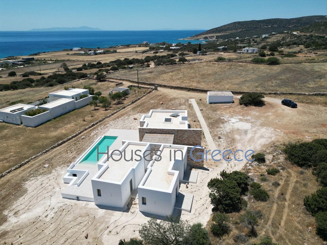 Villa in Paros, Aegean, Greece 2 - 15904192