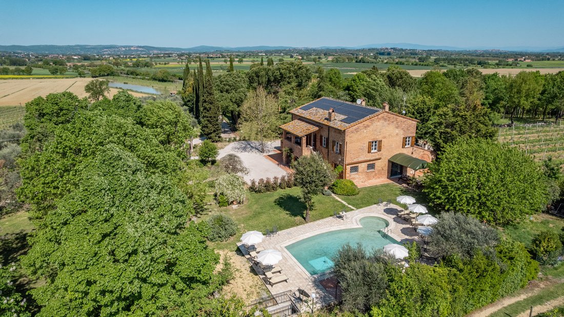 Estate in Montepulciano, Tuscany, Italy 2 - 17982925
