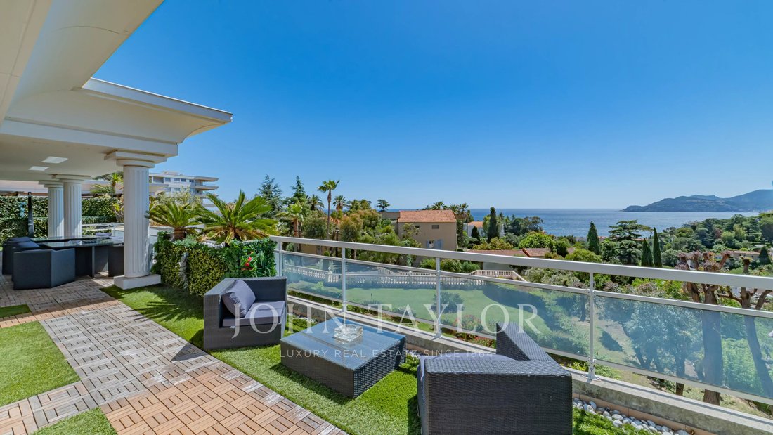 Apartment in Cannes, Provence-Alpes-Côte d'Azur, France 1 - 17908088