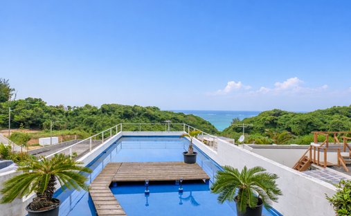 Casa a Nakijin, Okinawa, Giappone 1