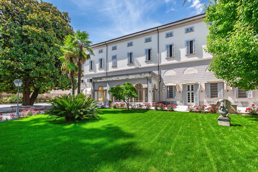 Villa in Marcallo con Casone, Lombardy, Italy 2 - 17982948