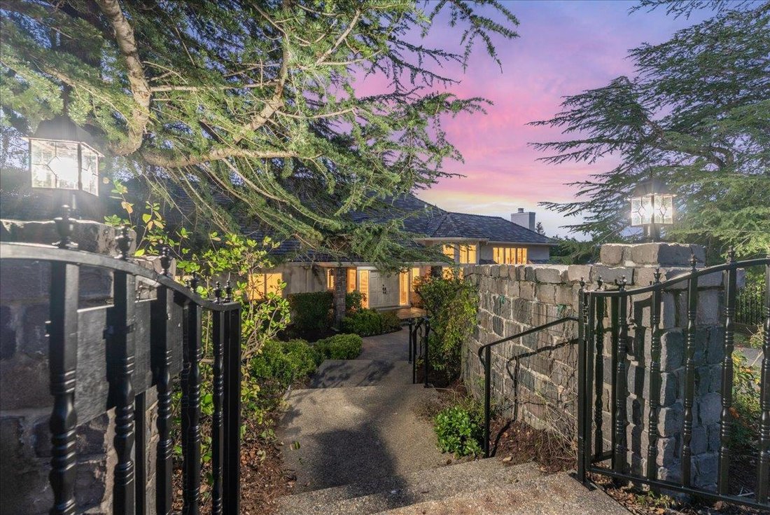 House in Los Altos Hills, California, United States 5 - 17982932