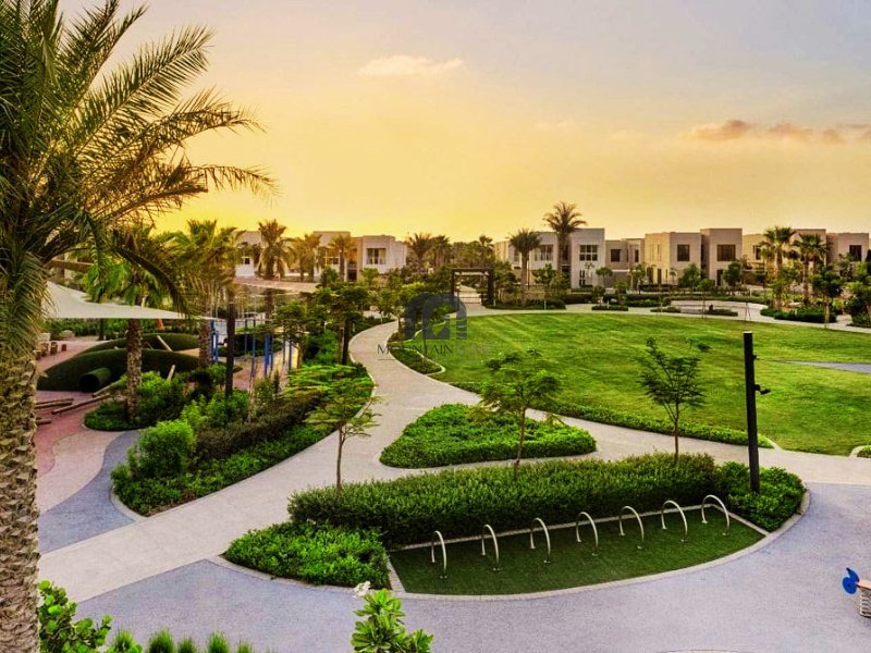Villa in Sharjah, Sharjah Emirate, United Arab Emirates 2 - 17982862