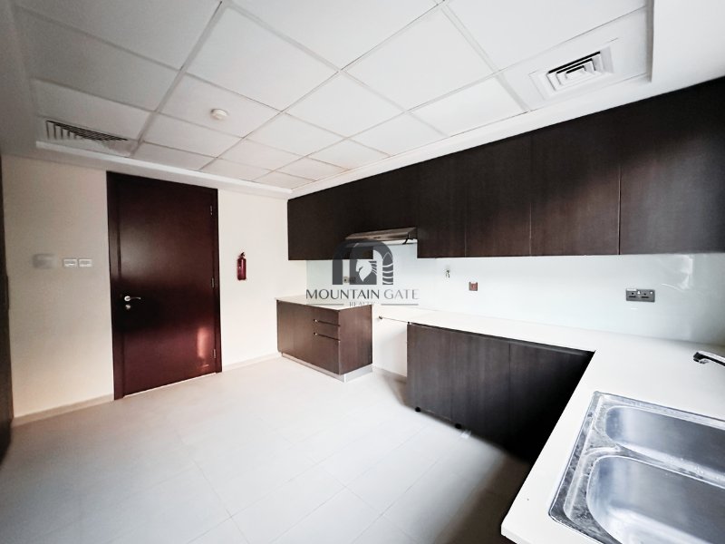Villa in Sharjah, Sharjah Emirate, United Arab Emirates 5 - 17982862