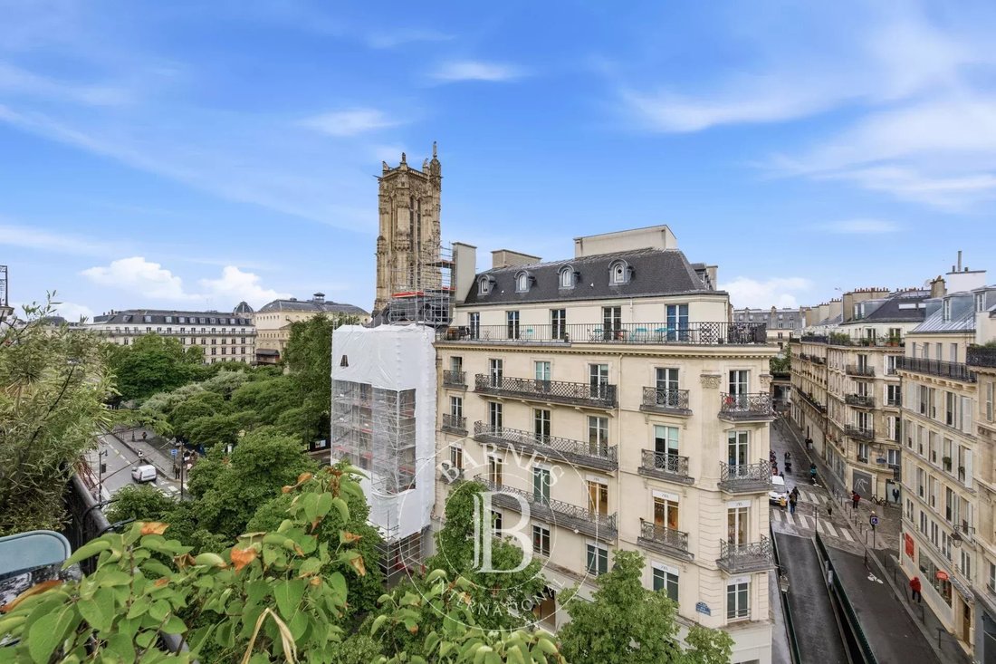Apartment in Saint Germain l'Auxerrois, Paris 1er Arrondissement, Paris 2 - 17982897