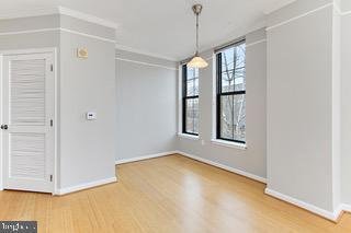 Condo in West Falls Church, Virginia, United States 5 - 17982956
