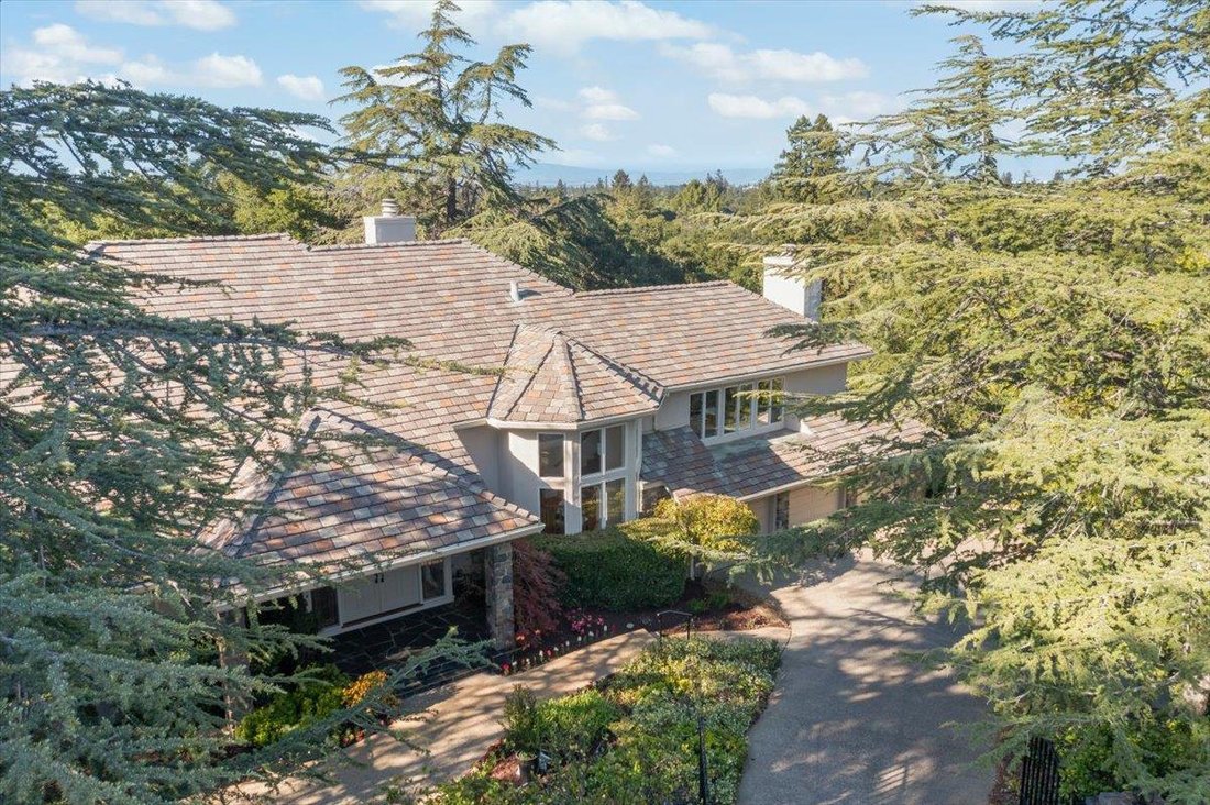 House in Los Altos Hills, California, United States 3 - 17982932