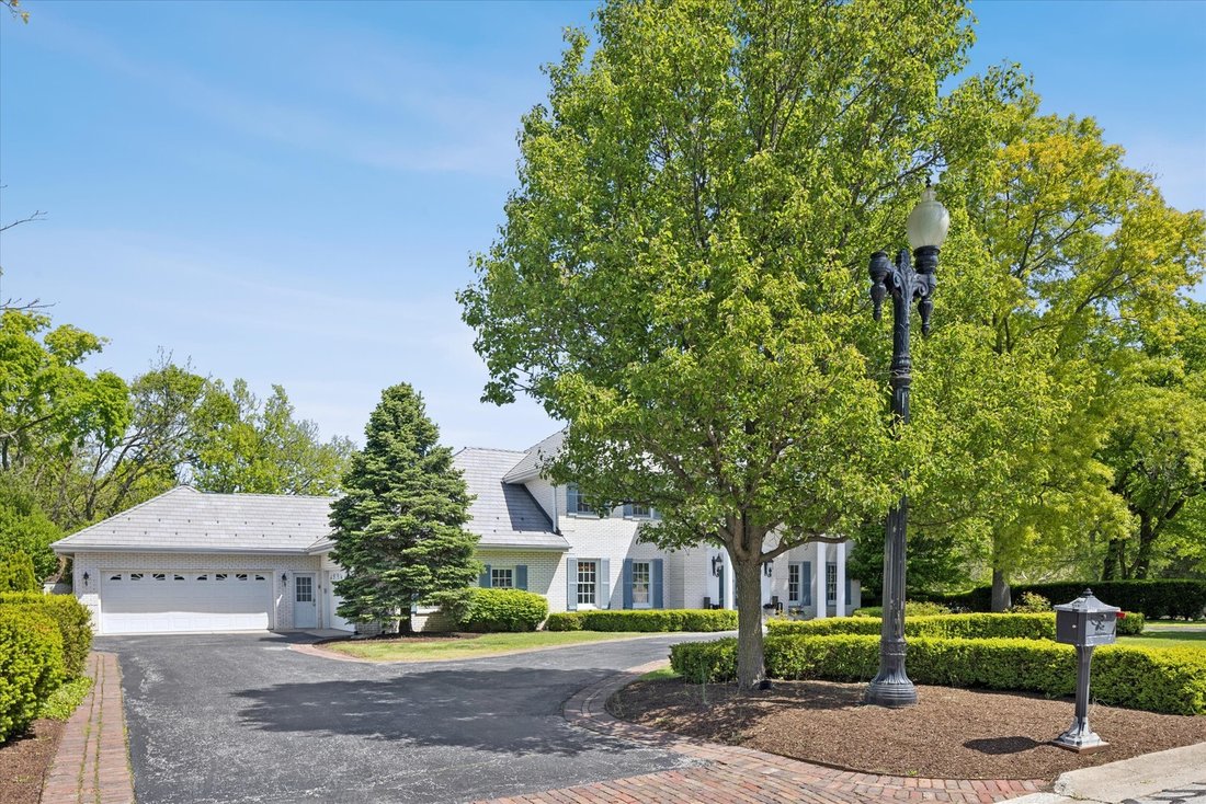 House in Hinsdale, Illinois, United States 3 - 17982997