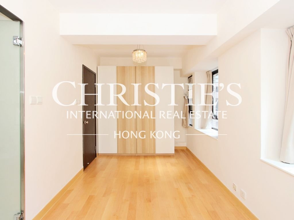 Apartment in Hong Kong, Hong Kong 5 - 17983269
