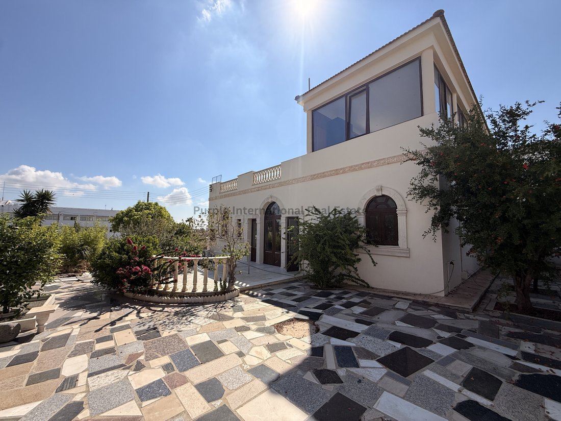 Villa in Aradippou, Larnaca, Cyprus 1 - 17983067