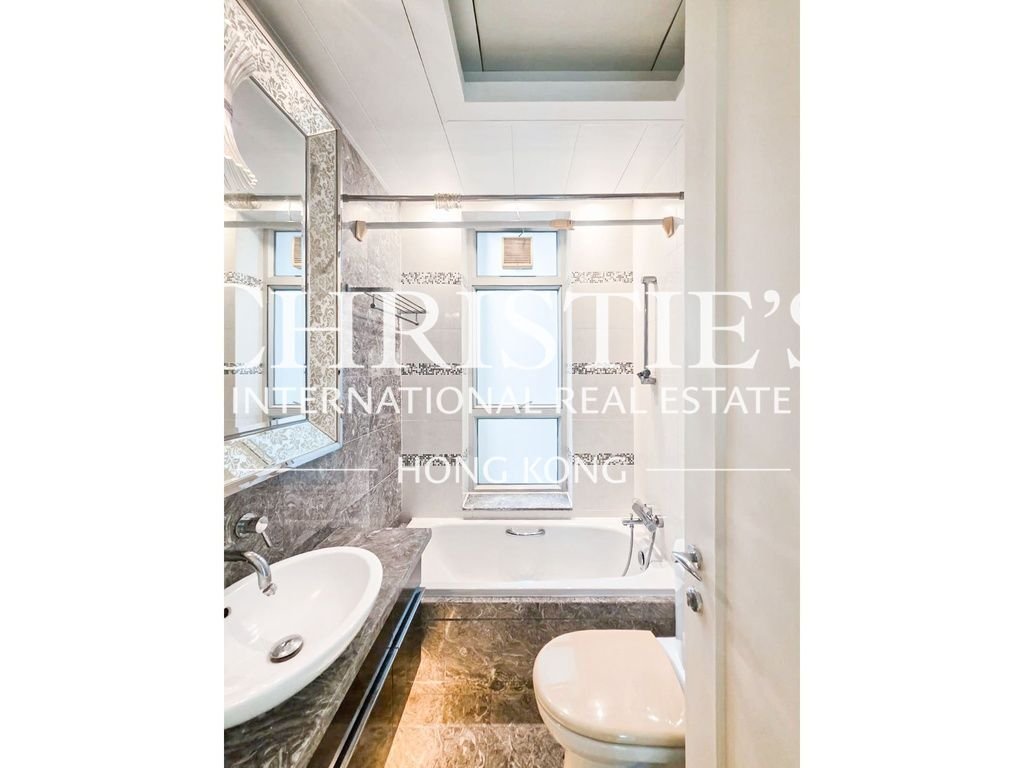 Apartment in Hong Kong, Hong Kong 5 - 17983384